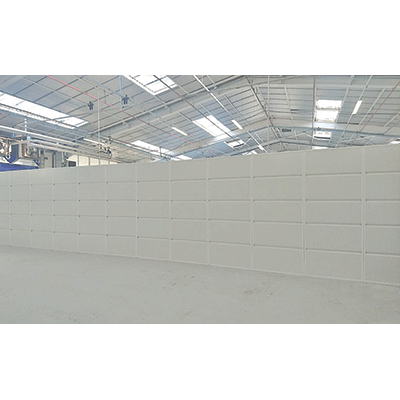 Cloison d'atelier tolée